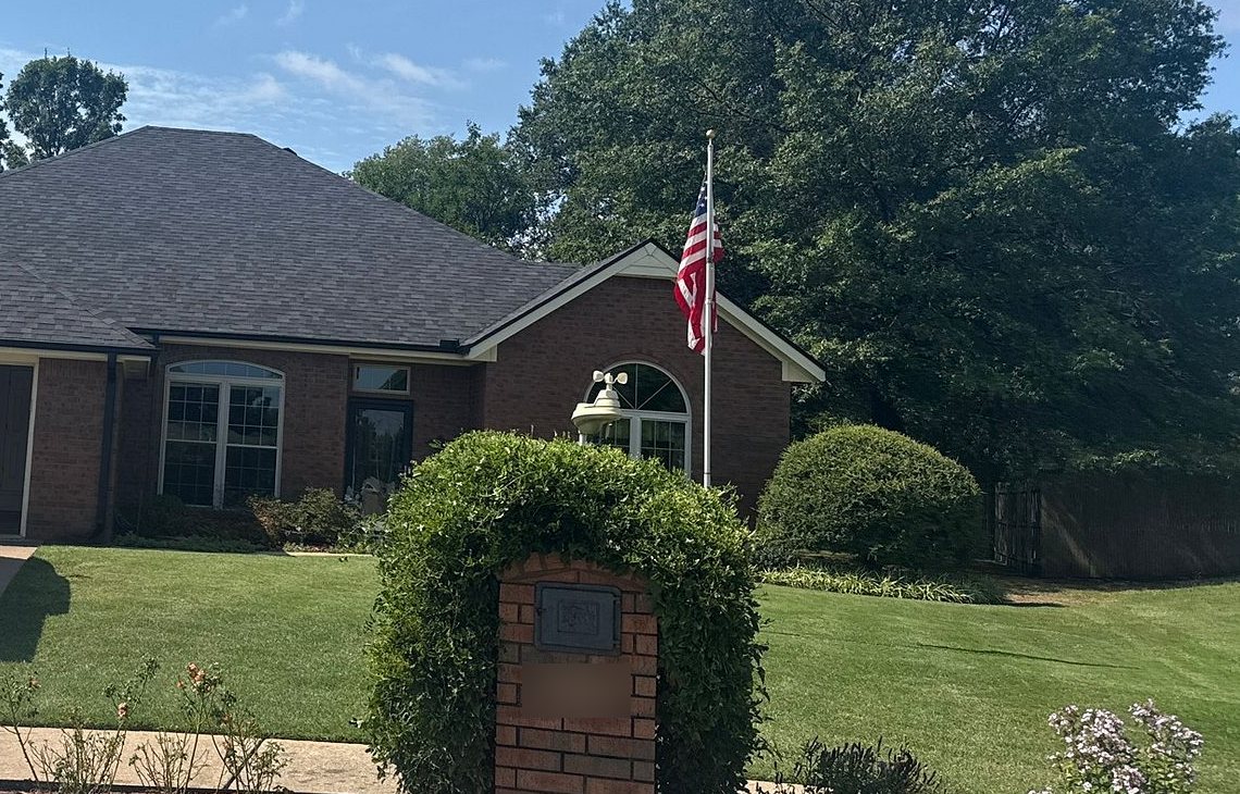 Bartlesville, Oklahoma home after a Mitten roof replacement