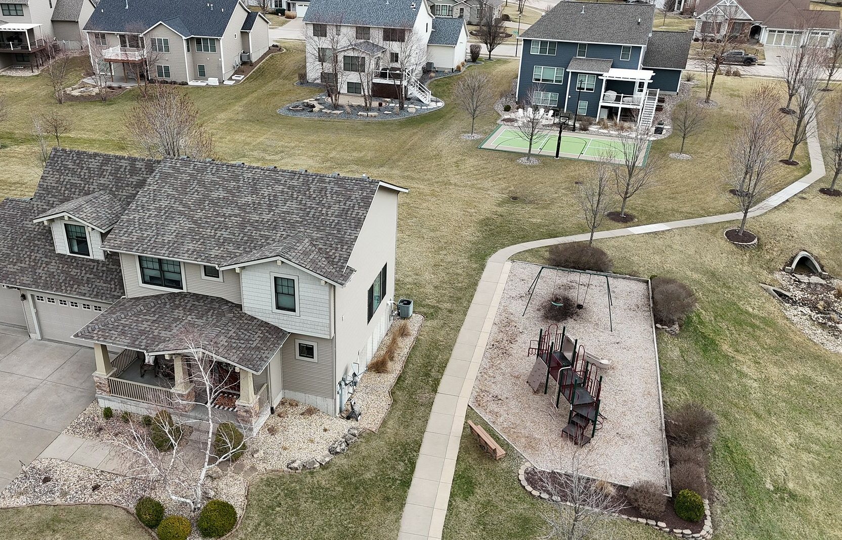 New CertainTeed Landmark Pro Prairie Wood roof in Bettendorf, Iowa