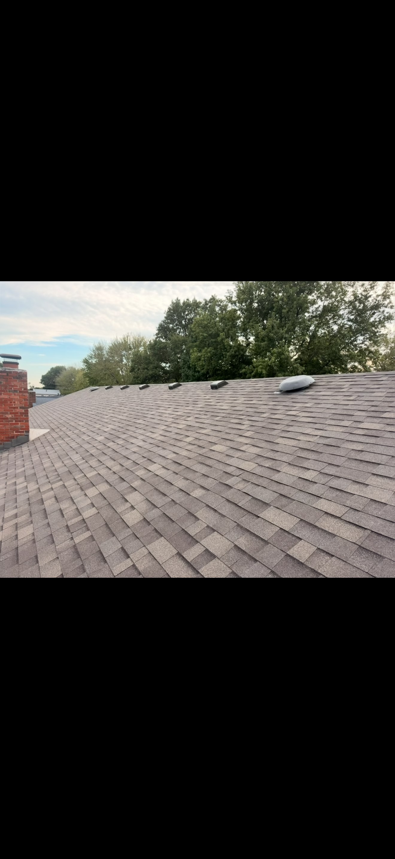 Finished shingle roof in Bartlesville, Oklahoma